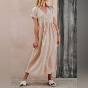 V-Neck Short Sleeve Midi Dress